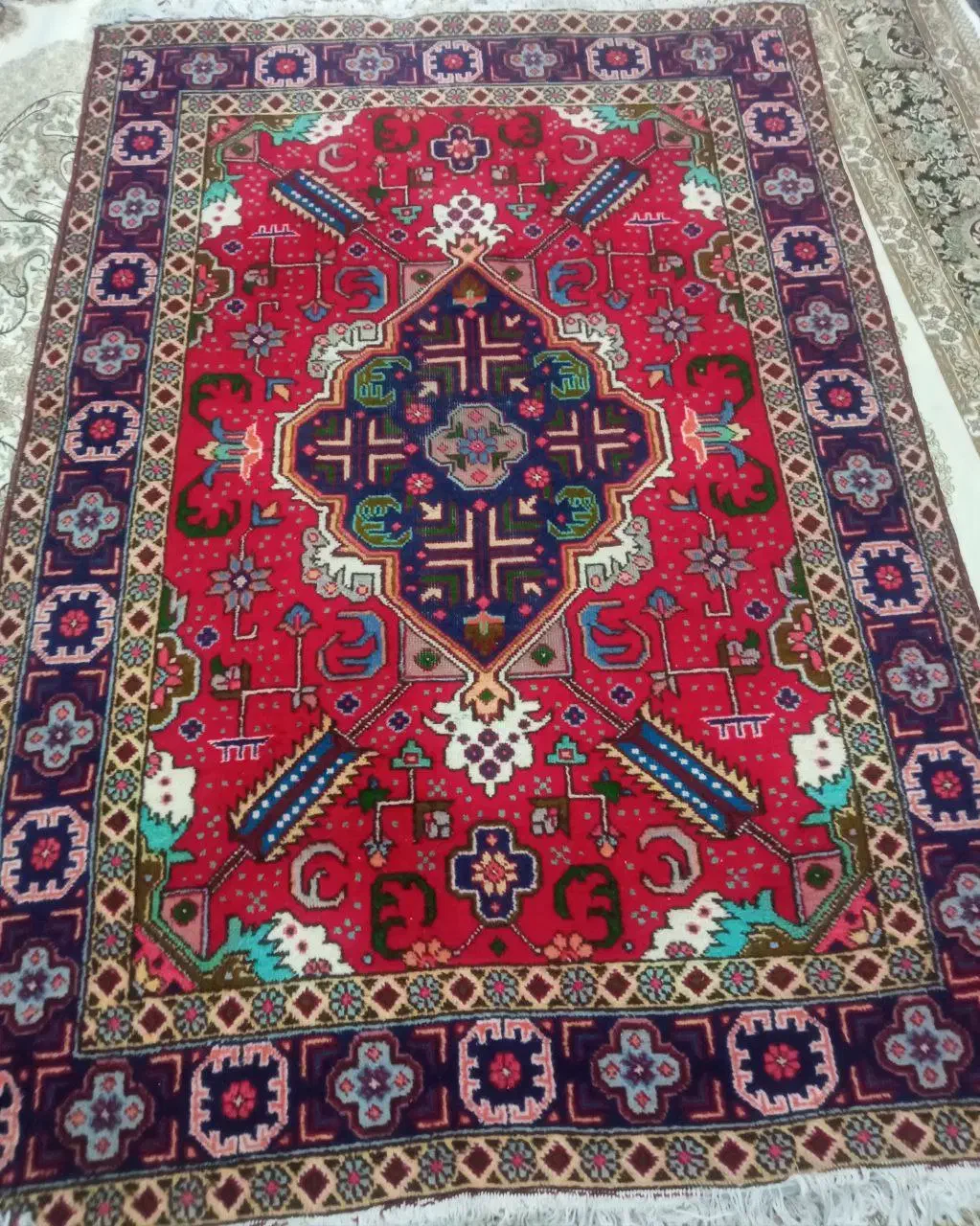 فرش دست باف|فرش|ارومیه, |دیوار