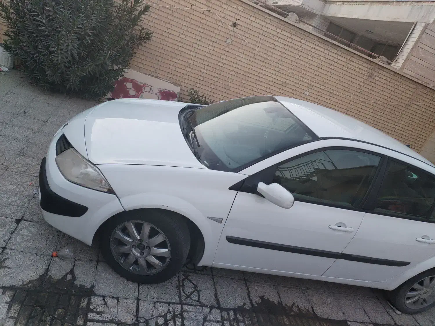 مگان مدل 89 اتومات 2000cc(معاوضه شرایط)|خودرو سواری و وانت|نجفآباد, شریعتی غربی|دیوار