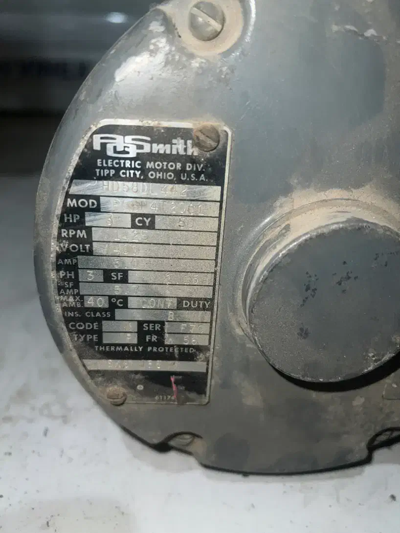 الکترو موتور ۳ فاز امریکایی|ماشین‌آلات صنعتی|تهران, شهرک ابوذر|دیوار