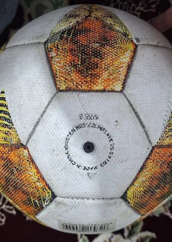 توپ فوتبال|ورزشهای توپی|سنندج, |دیوار