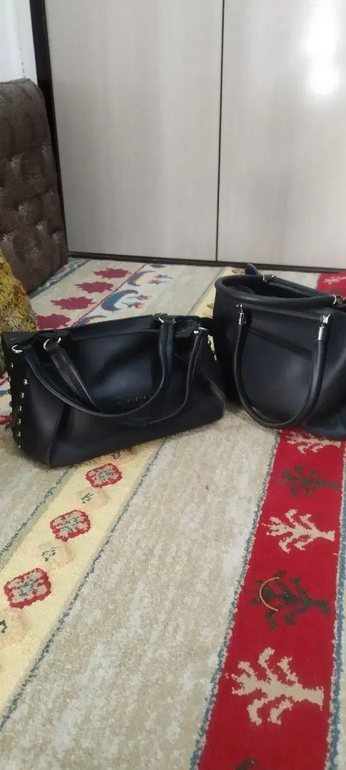 ۴تا کیف نو|کیف، کفش، کمربند|اصفهان, خواجه عمید|دیوار