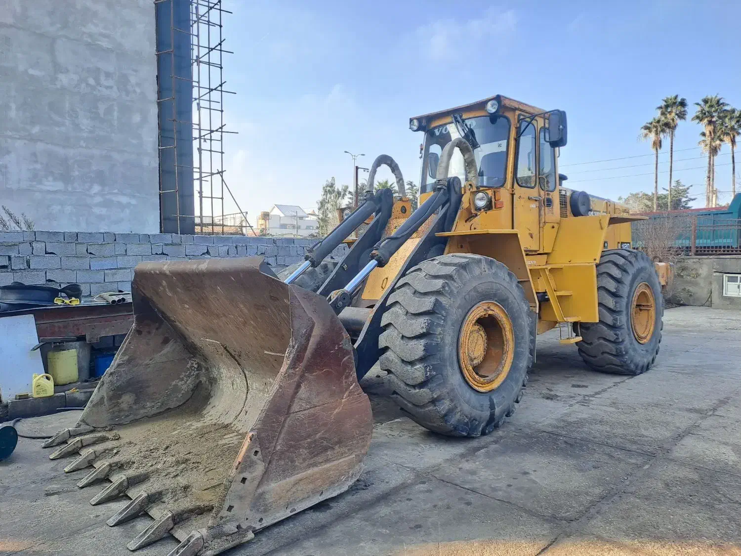 لودر ال ۲۰ مدل ۷۰|خودرو سنگین|امامزاده عبدالله, |دیوار