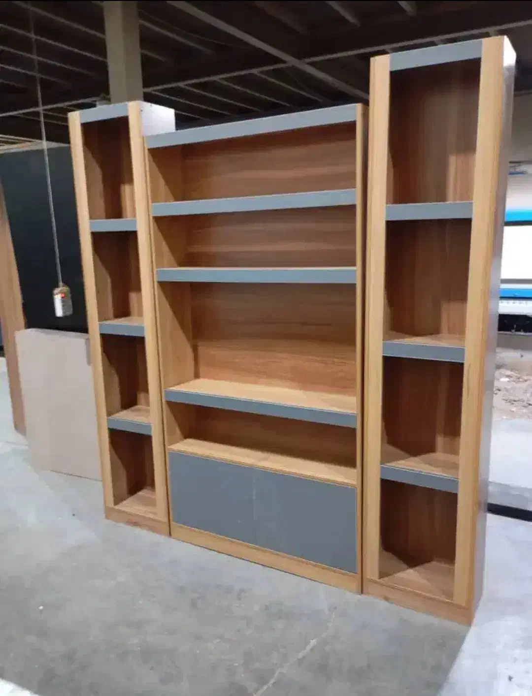 دکور ر قفسه۶۷ ویترین۶۶ پیشخوان کد۵۲ رگال۴۴|فروشگاه و مغازه|تهران, حسن‌آباد|دیوار