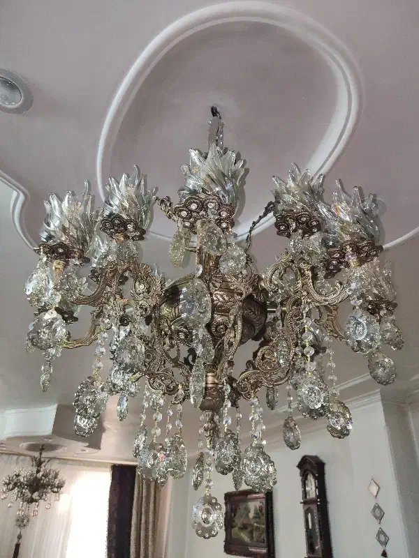 لوستر برنجی هشت شاخه|لوستر و چراغ آویز|اسلامشهر, شهرک الهیه|دیوار