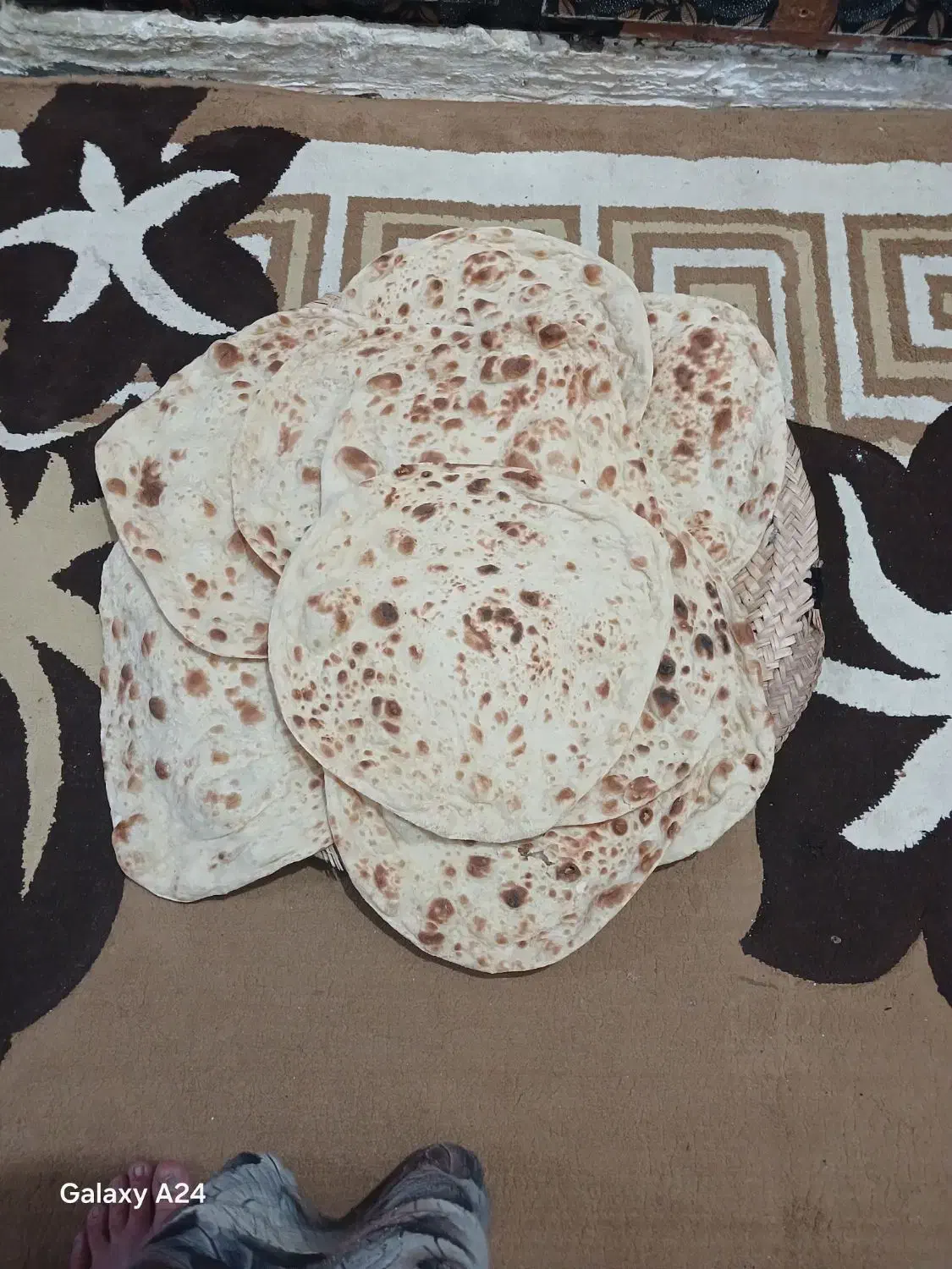 فروش نون عربی وسبزی|خوردنی و آشامیدنی|قم, قلعه کامکار|دیوار