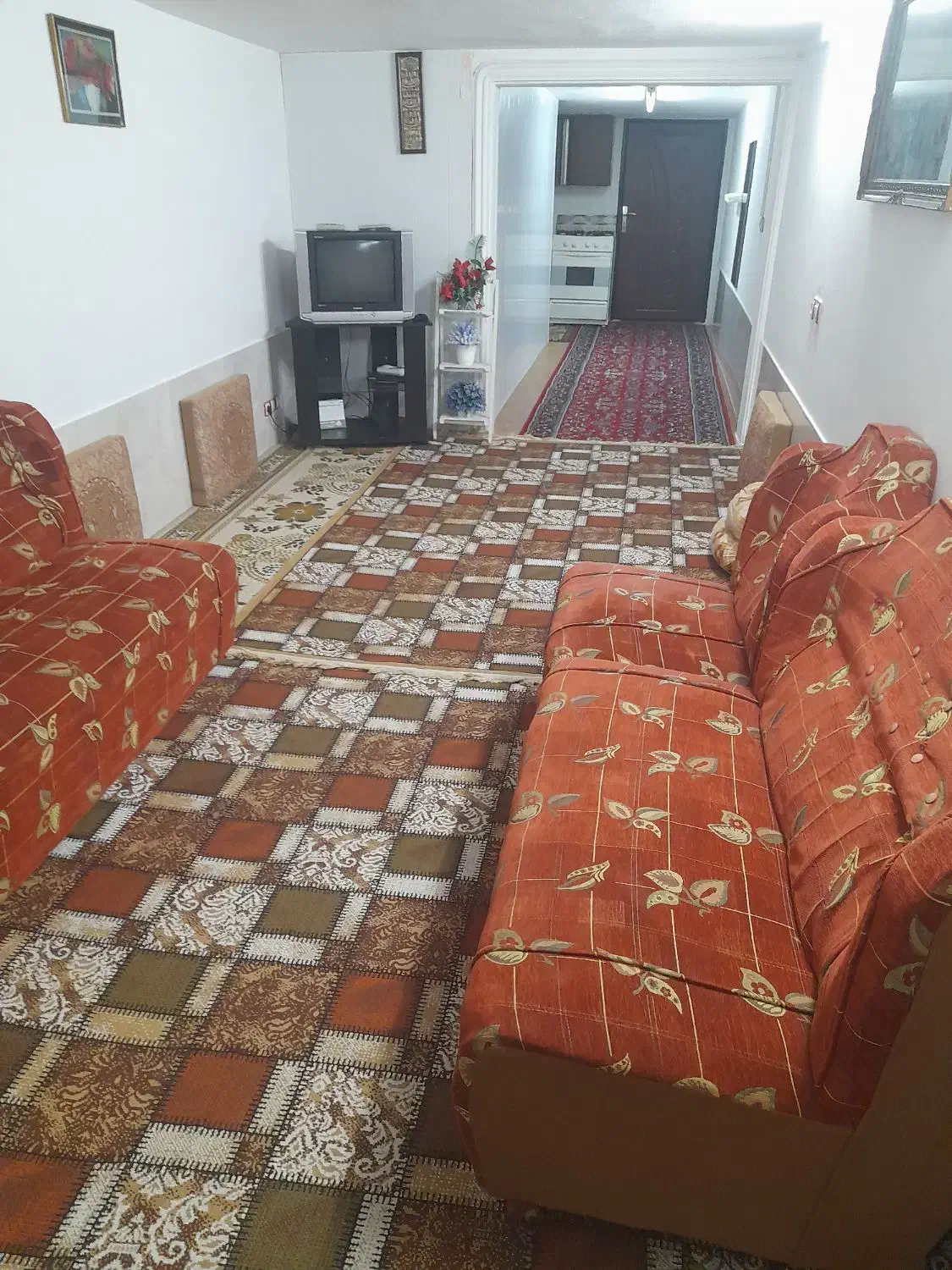 سوییت|اجارهٔ کوتاه‌مدت آپارتمان و سوئیت|بندر انزلی, پرستار|دیوار