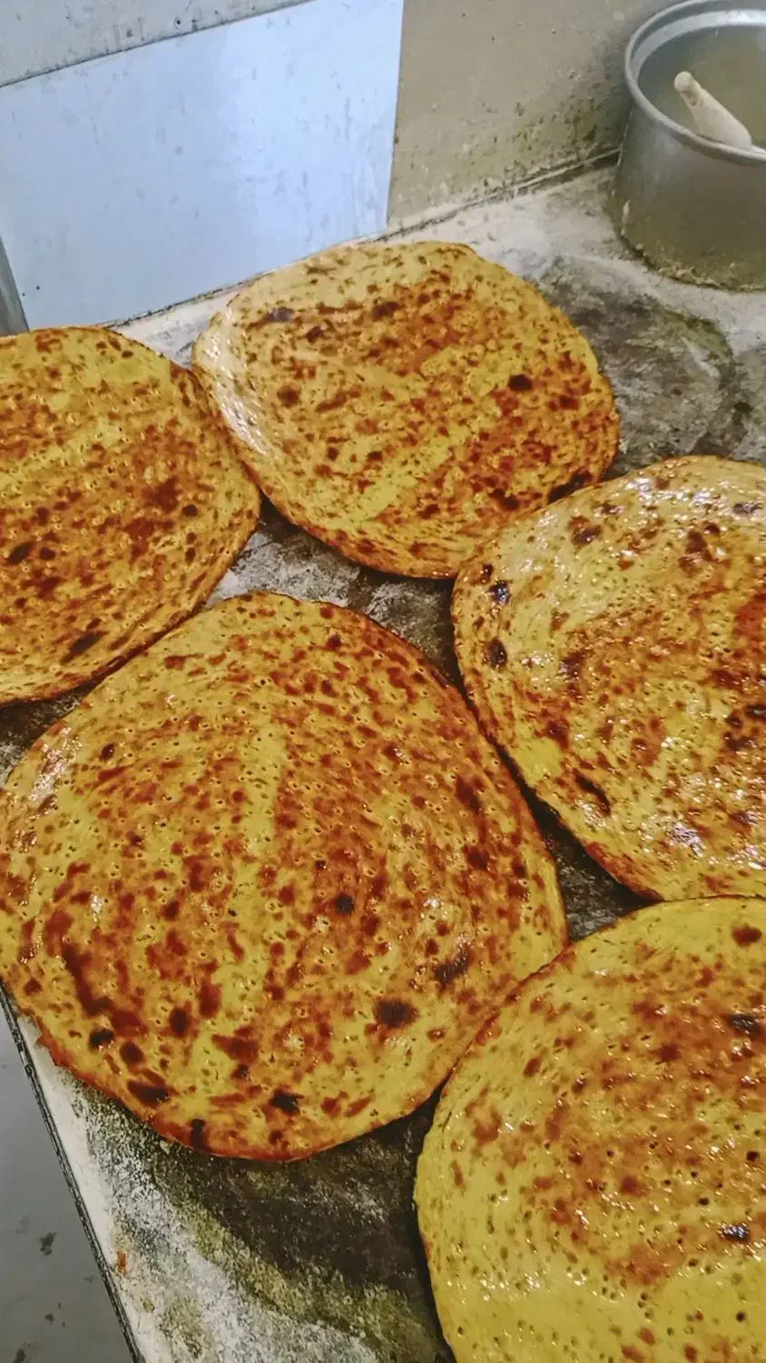 کلیره پزی شاطر اسماعیل|خوردنی و آشامیدنی|دهگلان, |دیوار