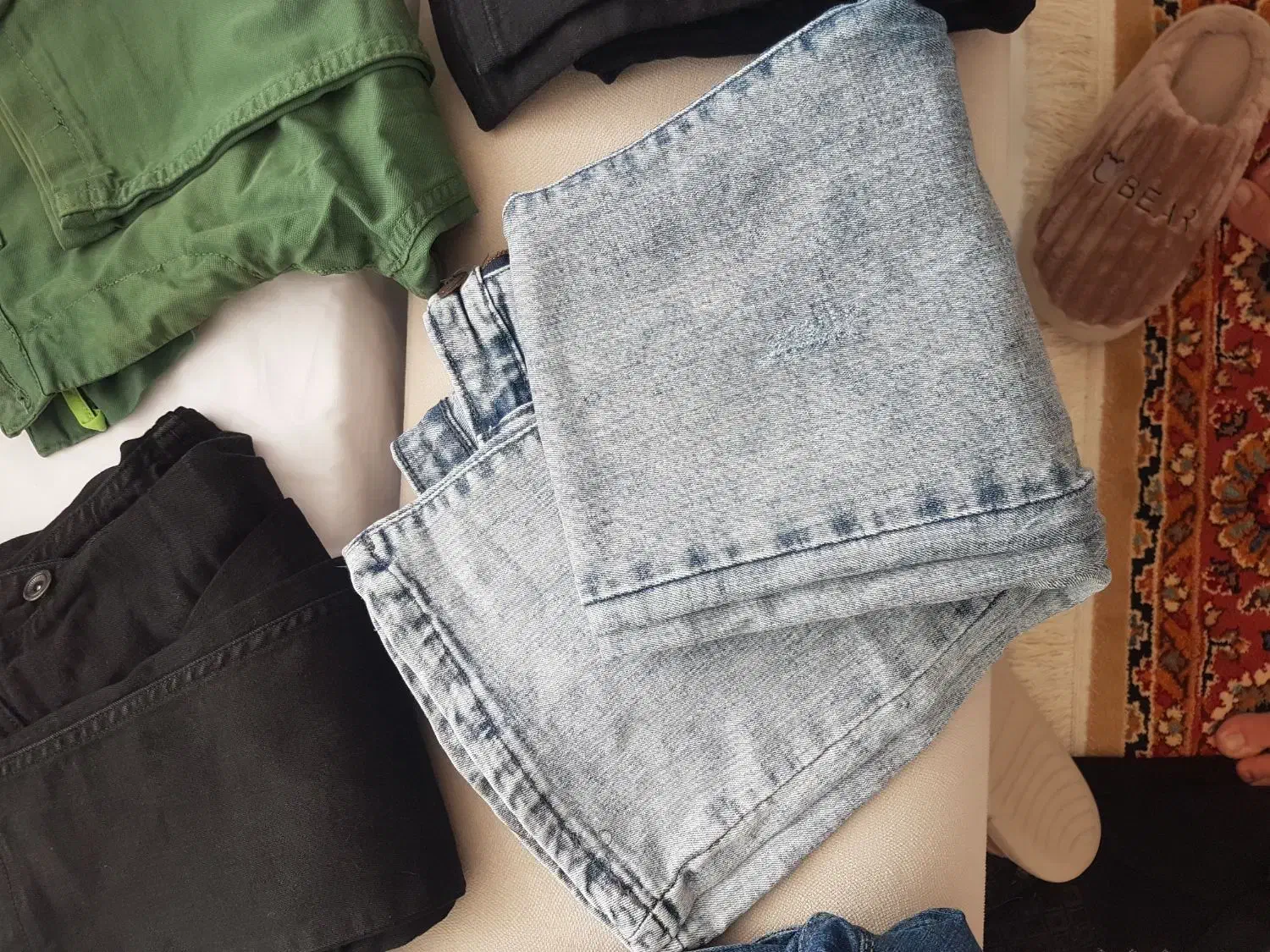 شلوار لی|لباس|اصفهان, تخت فولاد|دیوار