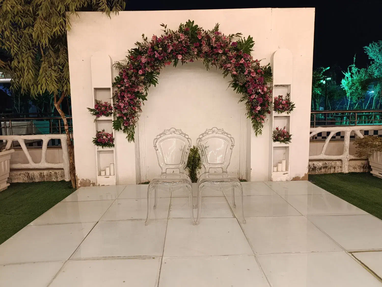 گل آرایی ماشین عروس دسته گل ،تالار، بادکنک ارایی|خدمات پذیرایی، مراسم|اصفهان, خرم|دیوار