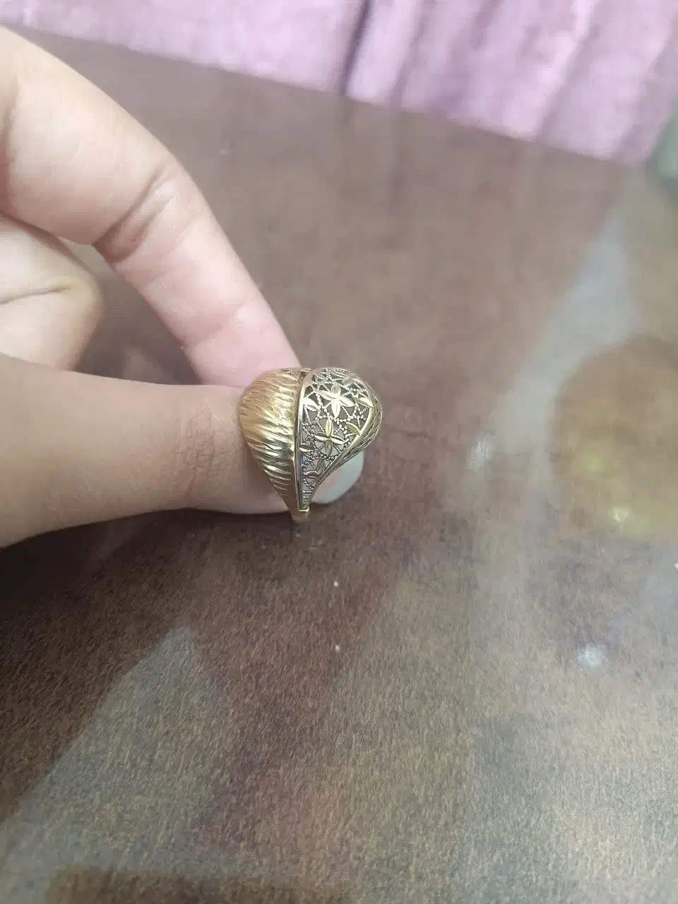 طلا در حد نو|جواهرات|قم, باجک یک|دیوار