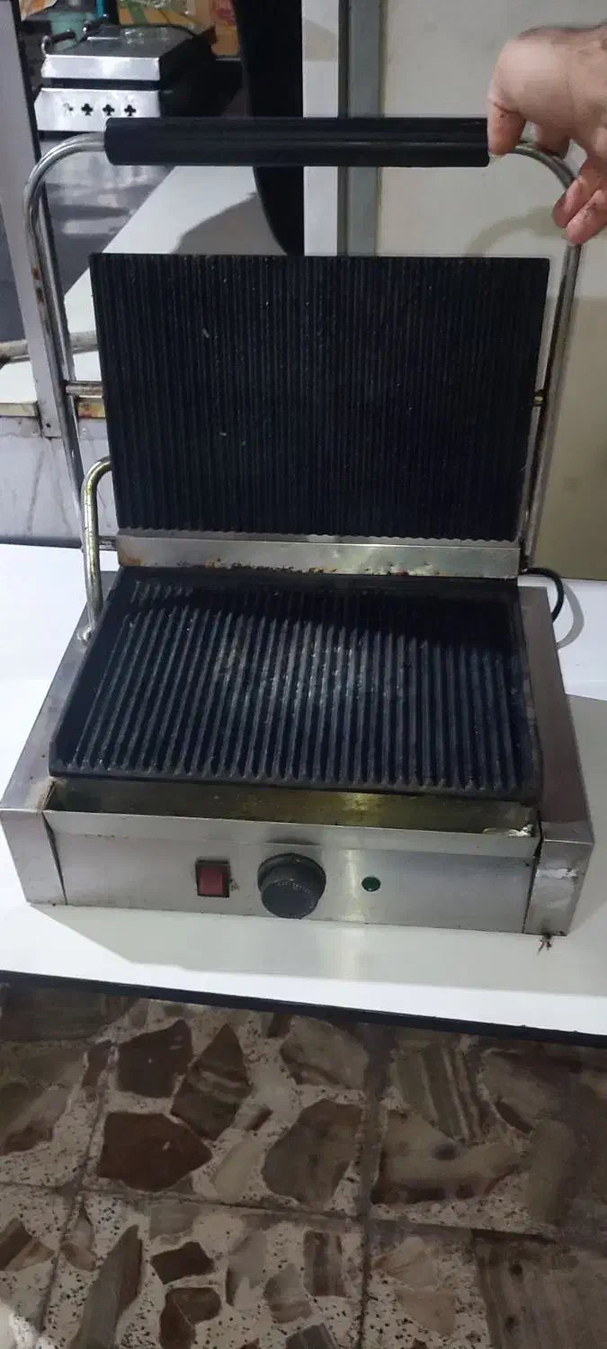 دو عدد تستر(ساندویچ ساز)|کافیشاپ و رستوران|اهواز, کوی نفت|دیوار