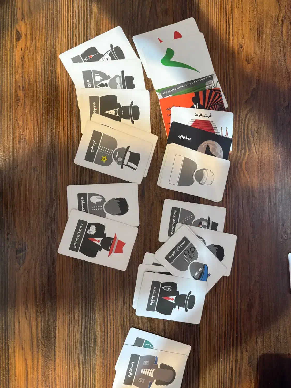 کارت بازی شب های مافیا|اسباب‌‌بازی|تهران, منیریه|دیوار