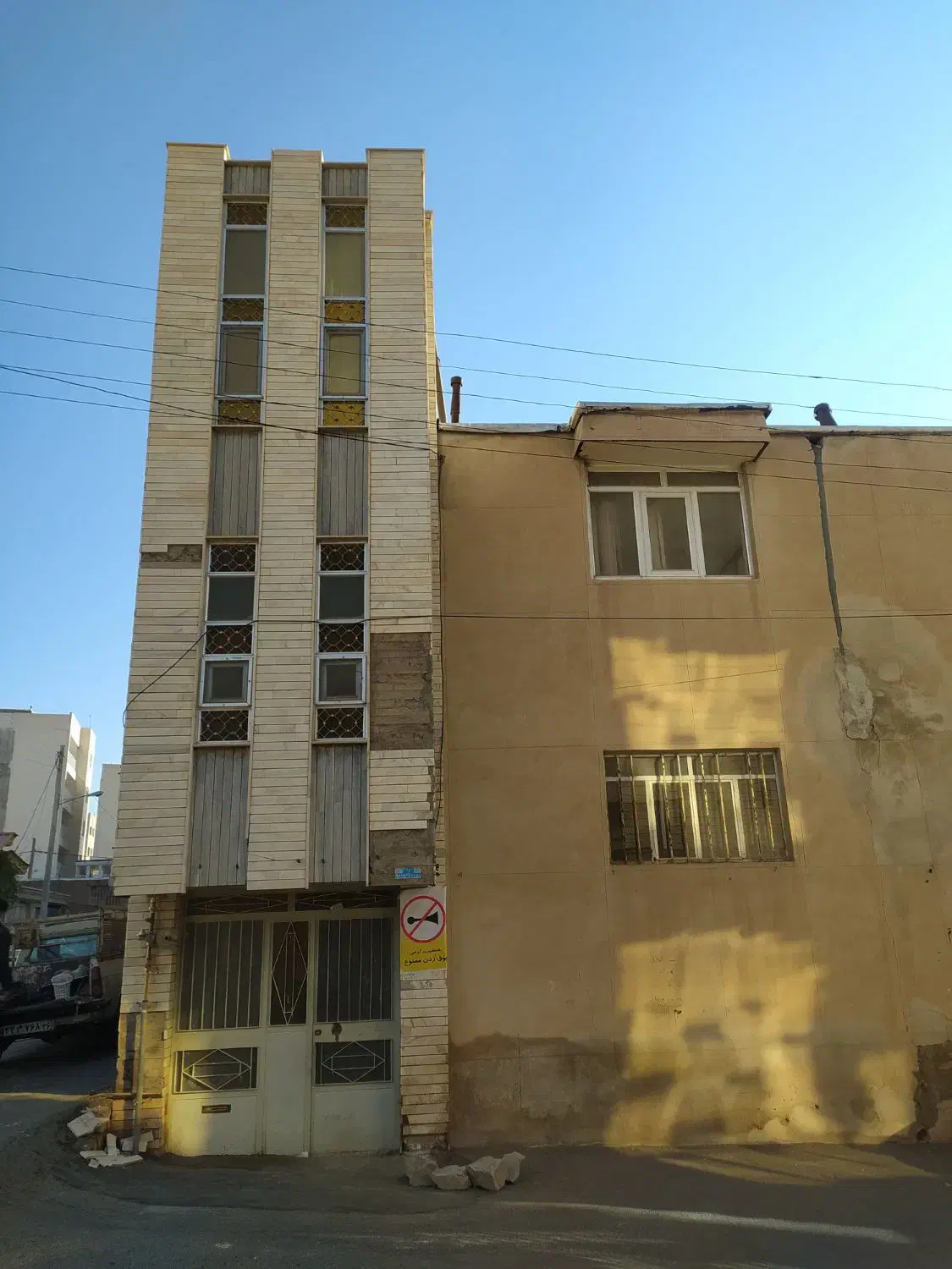 تخریب ساختمان|خدمات پیشه و مهارت|سبزوار, باهنر|دیوار