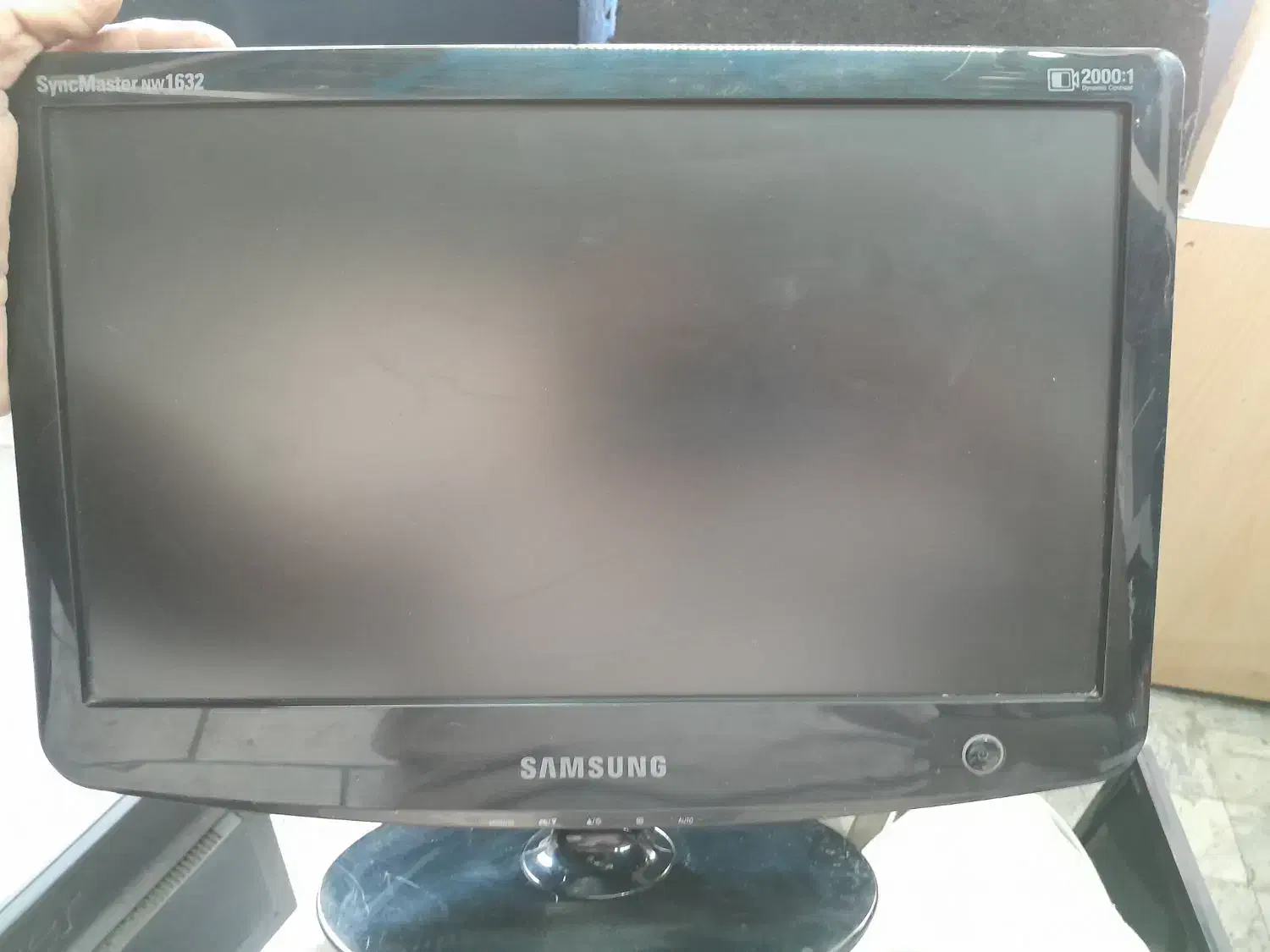 مانیتور ۱۵ و ۱۷|قطعات و لوازم جانبی رایانه|اراک, |دیوار