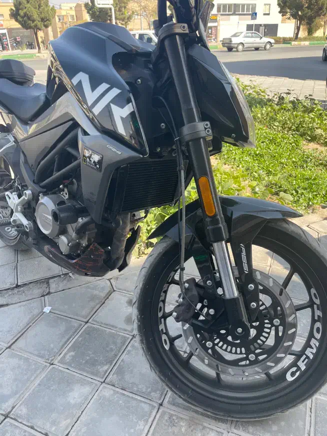 فروش موتور سی اف ۱۴۰۰|موتورسیکلت|اصفهان, بهارستان|دیوار