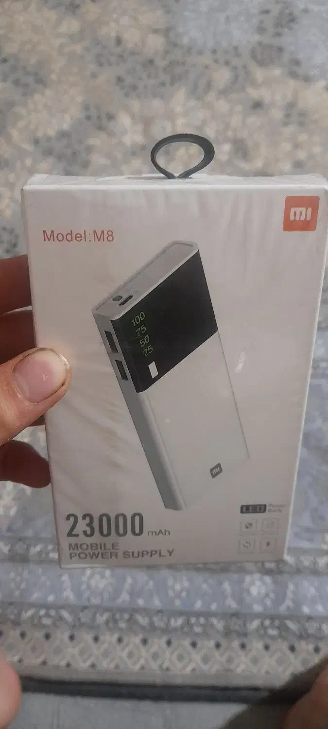 یک عدد پاور بانک پلمپ اصلا بازش نکردم کادو بوده|لوازم جانبی موبایل و تبلت|اراک, |دیوار