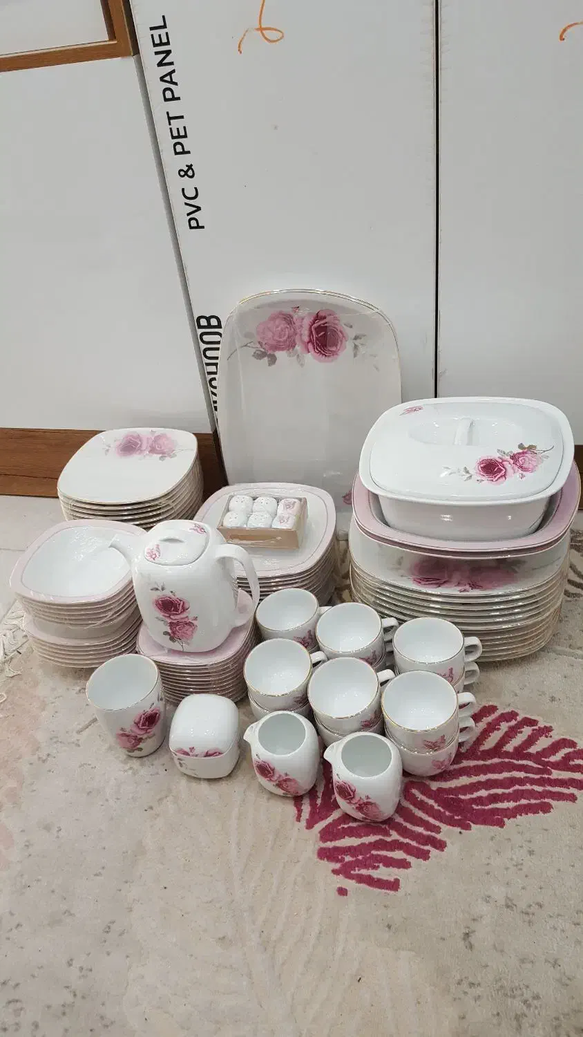 سرویس چینی۱۲ نفره ۹۸ پارچه|ظروف سرو و پذیرایی|محمدشهر, محمدشهر|دیوار