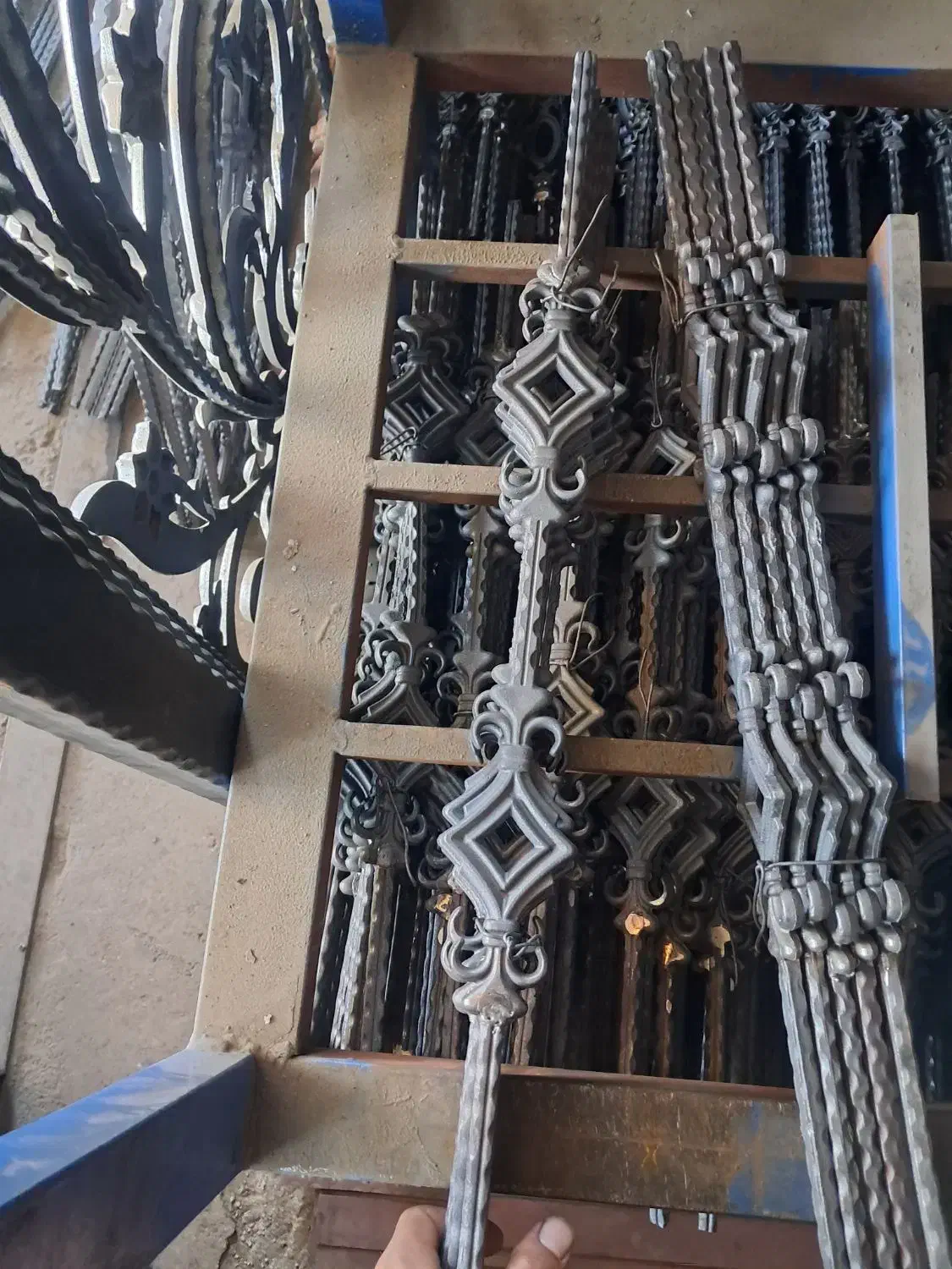 جوشکاری/درب انباری/نرده/فلاشینگ|خدمات پیشه و مهارت|ری, بازار آهن|دیوار