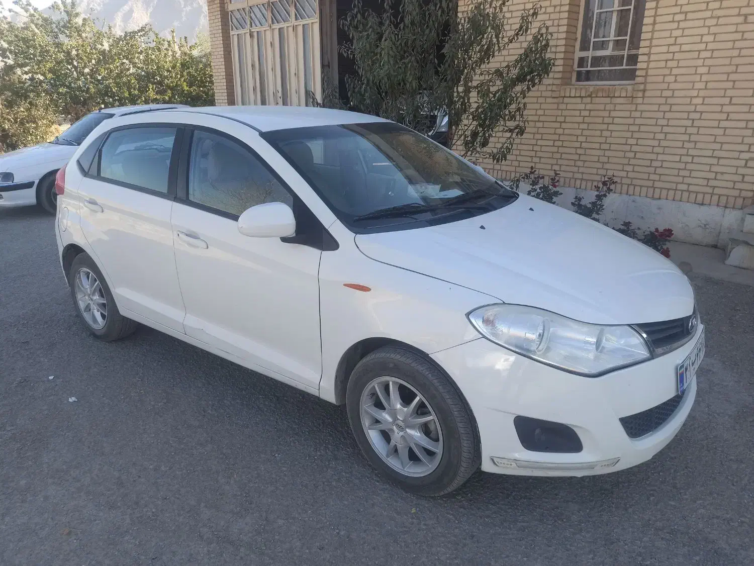 ام وی ام ۳۱۵ هاچ بک|خودرو سواری و وانت|بروجن, |دیوار