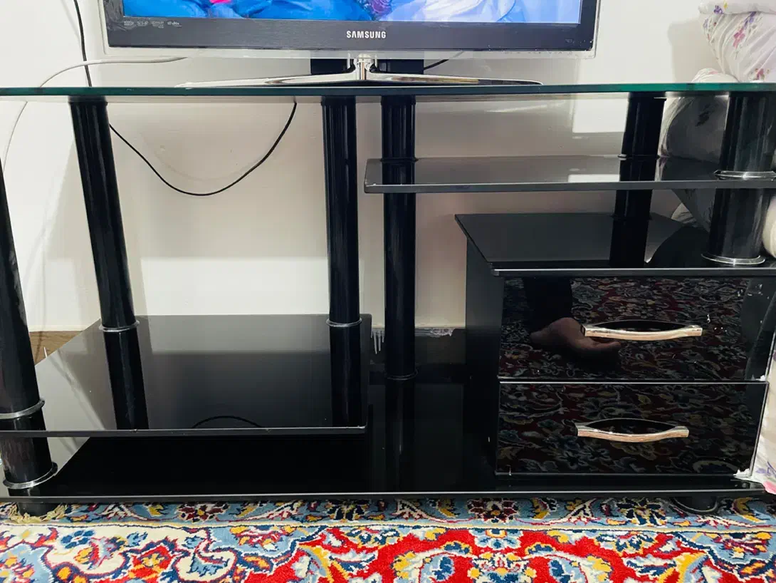 تلویزیون و میز|تلویزیون و پروژکتور|قوچان, |دیوار