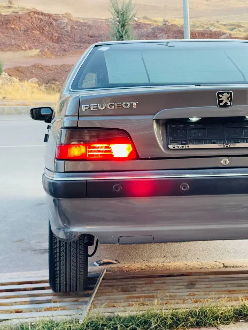 پژو پارس سال ۹۲ در حد ۱۴۰۴|خودرو سواری و وانت|مهاباد (آذربایجان غربی), |دیوار