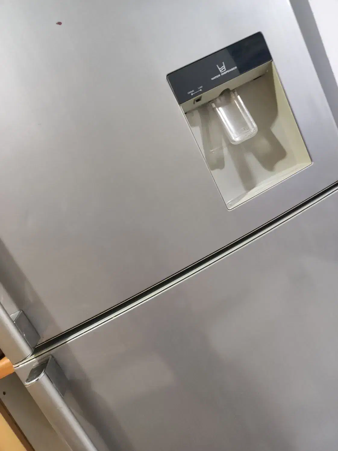 فروش فوری به علت جا به جایی|ماشین لباسشویی و خشک‌کن لباس|بومهن, |دیوار