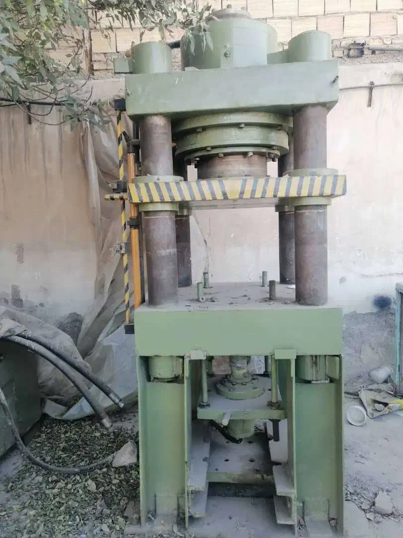 دستگاه پرس چهار ستون|ماشین‌آلات صنعتی|ورامین, ورامین|دیوار