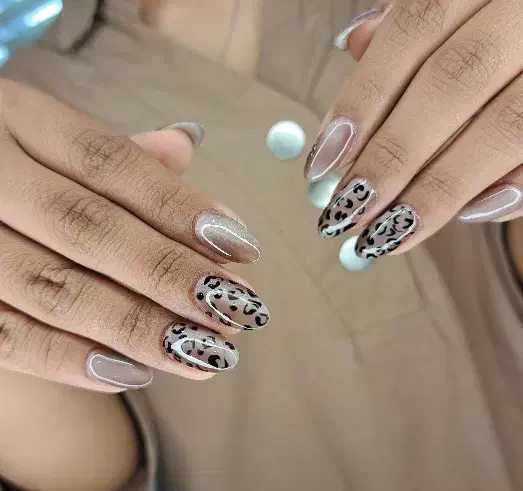 ناخناکاری در زنجان با تخفیف ویژه|خدمات آرایشگری و زیبایی|زنجان, |دیوار