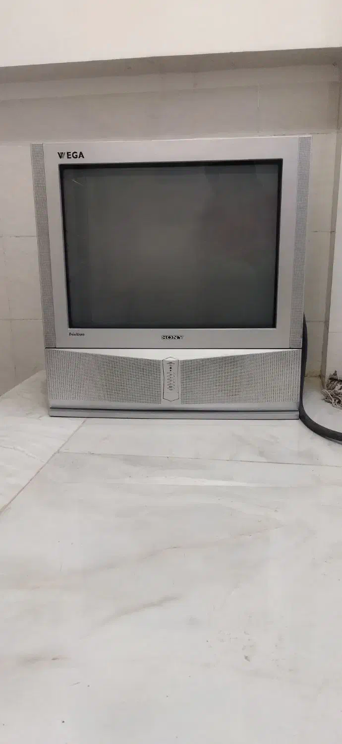 تلویزیون|تلویزیون و پروژکتور|ایلام, |دیوار