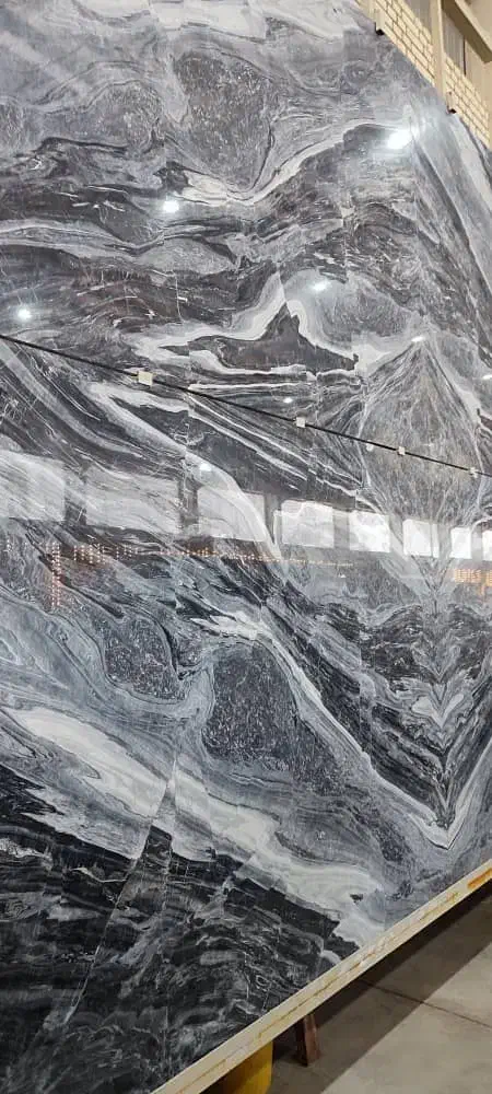 انجام کاشی سرامیک وسنگ کاری(استادکار غیربومی هستم)|خدمات پیشه و مهارت|چالوس, |دیوار