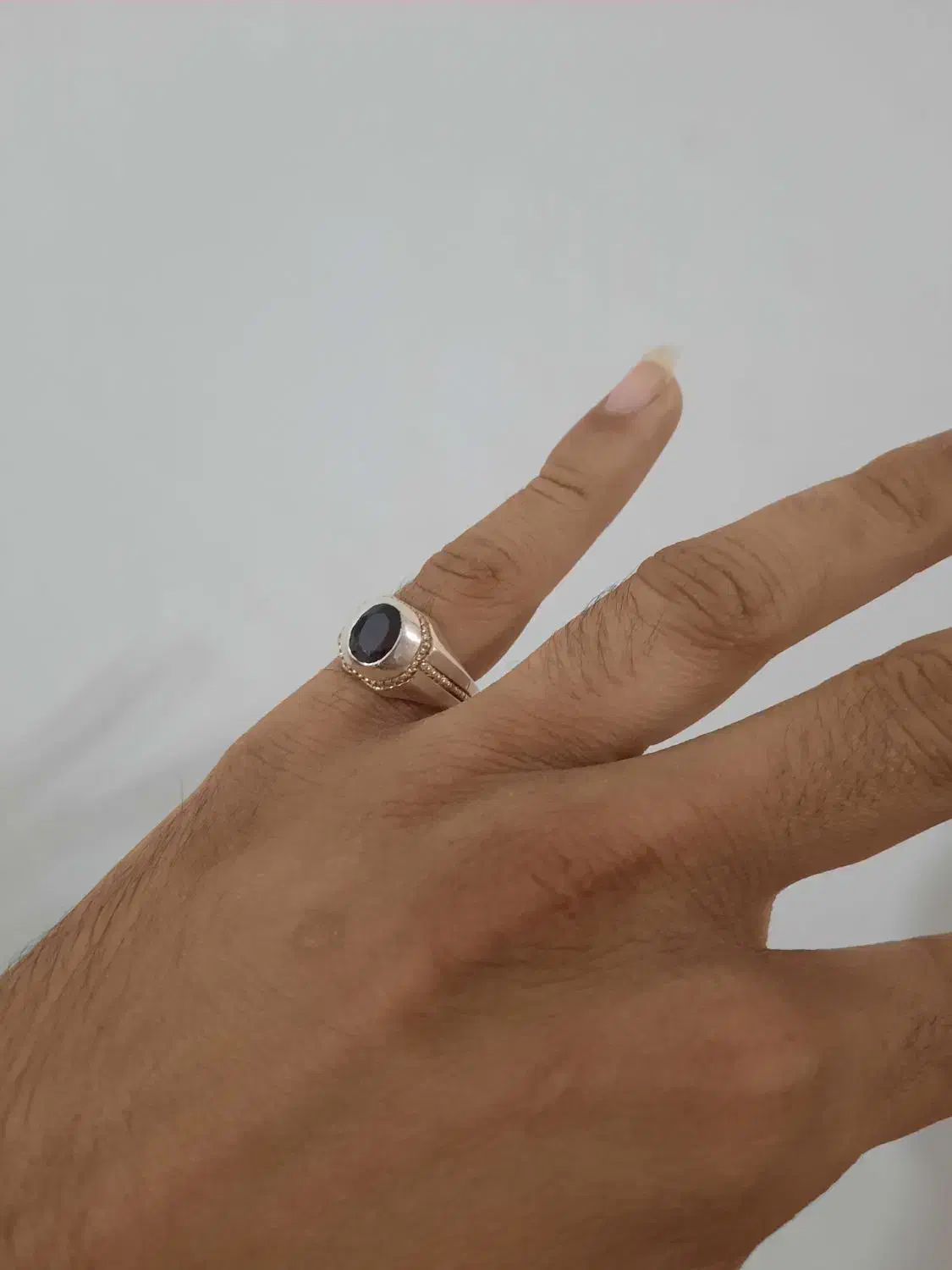 انگشتر یاقوت|جواهرات|قم, نیروگاه|دیوار