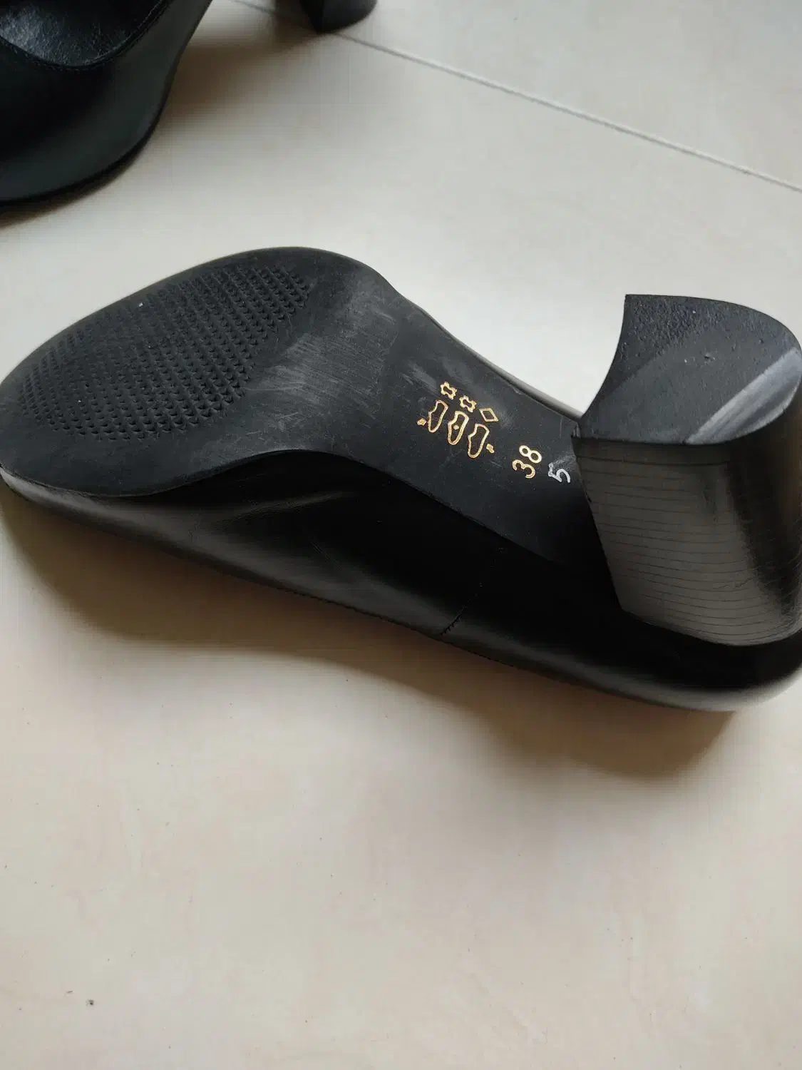 کفش مجلسی زنانه|کیف، کفش، کمربند|رودهن, |دیوار