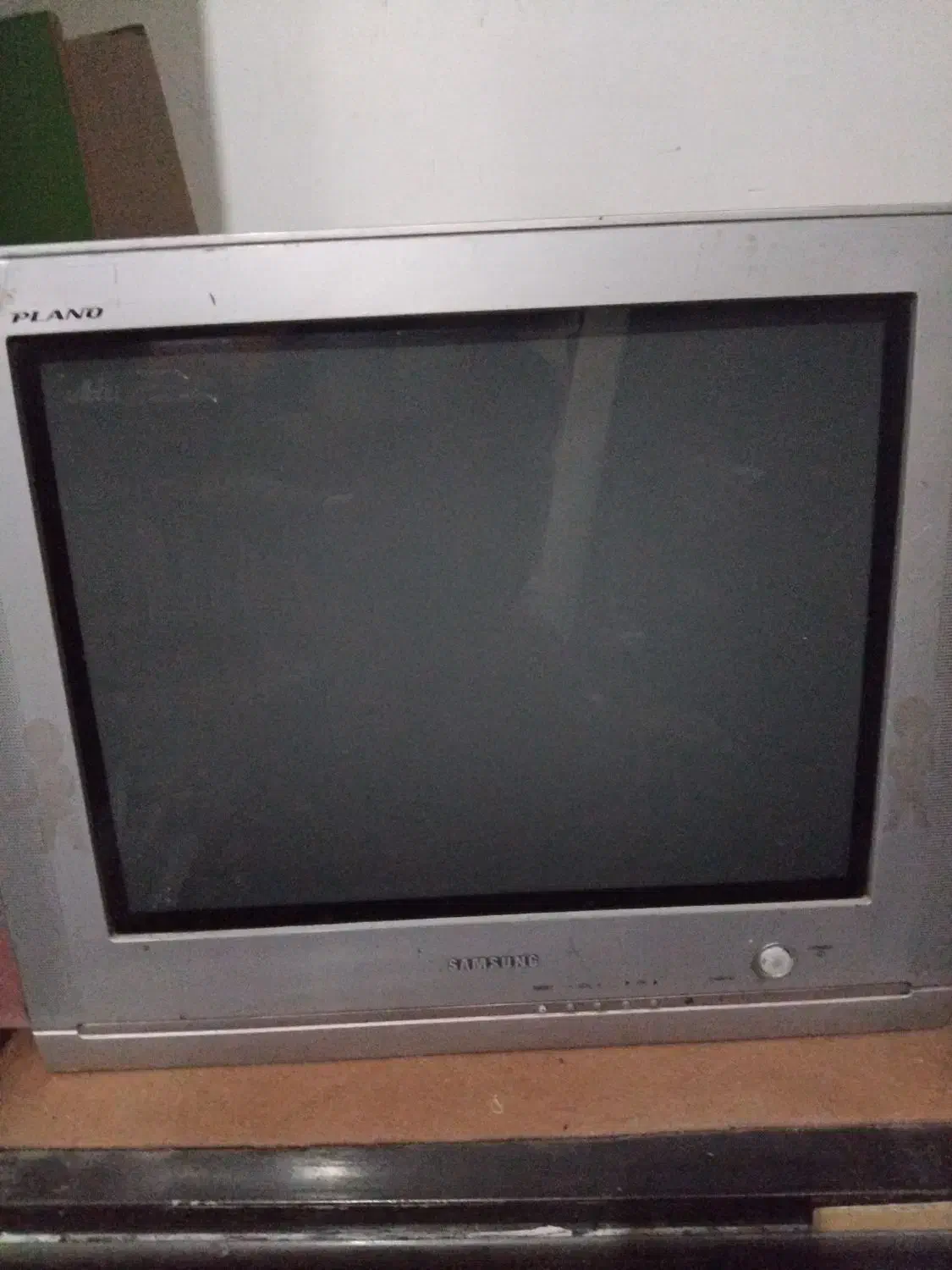 تلویزیون رنگی|تلویزیون و پروژکتور|شیراز, سلطان آباد|دیوار