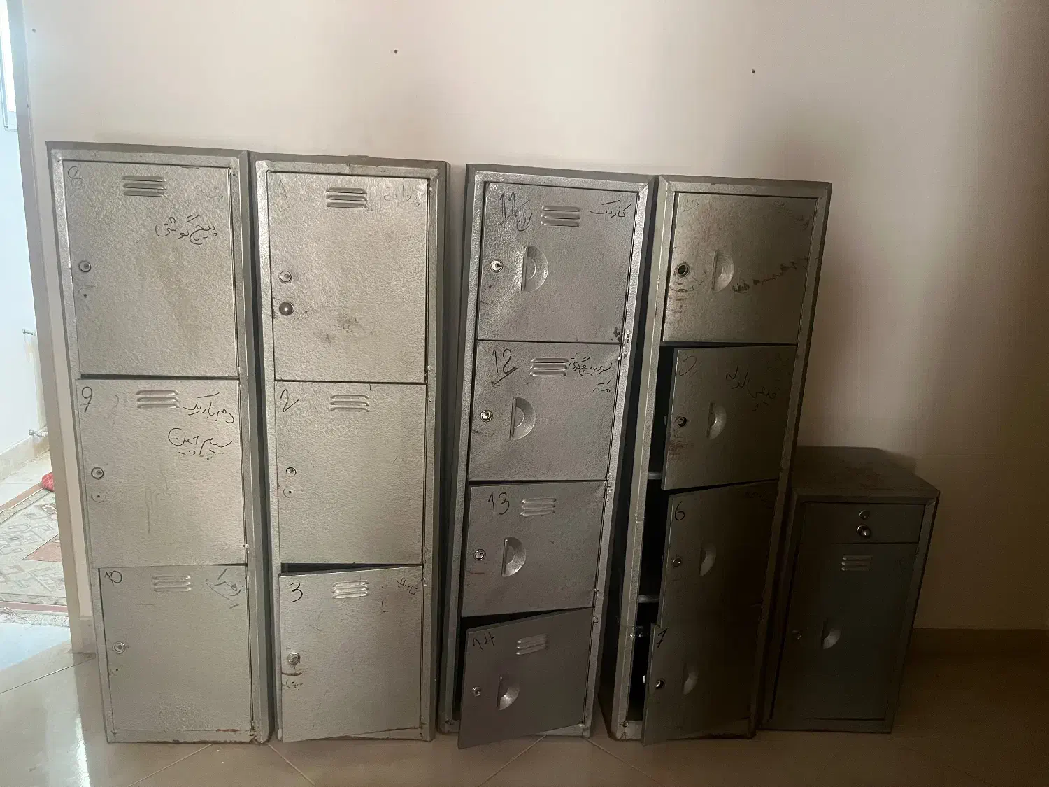 کمد|جاکفشی، کمد، دراور|برخوار, |دیوار