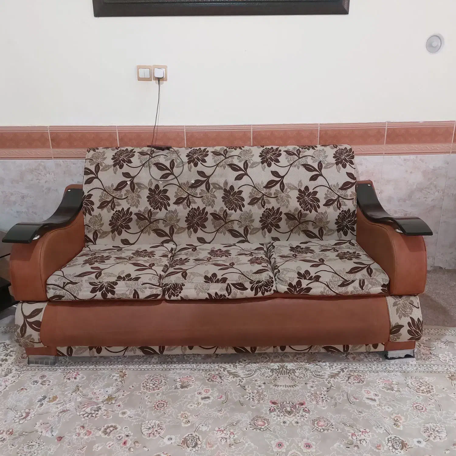 مبل شیک ۷نفره|مبلمان خانگی و میز عسلی|چناران, |دیوار