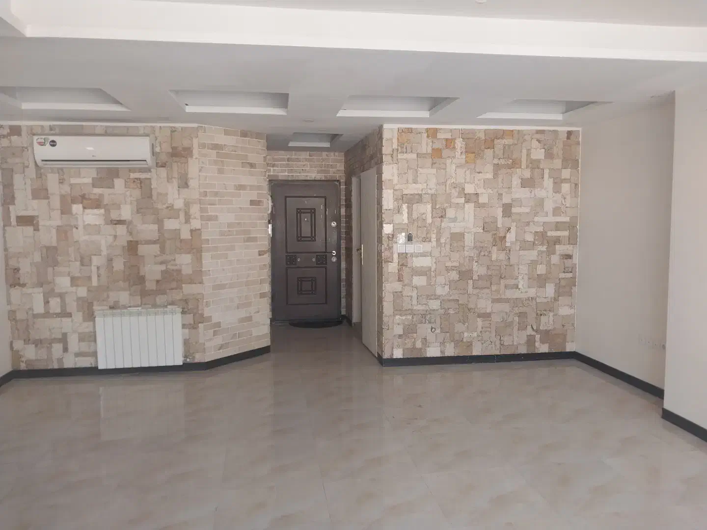 86متر فول امکانات اسکندری شکوفه