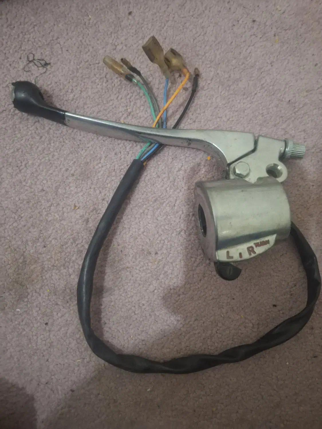 قلوه دسته کلاچ|قطعات یدکی و لوازم جانبی|اصفهان, منتظرالمهدی|دیوار