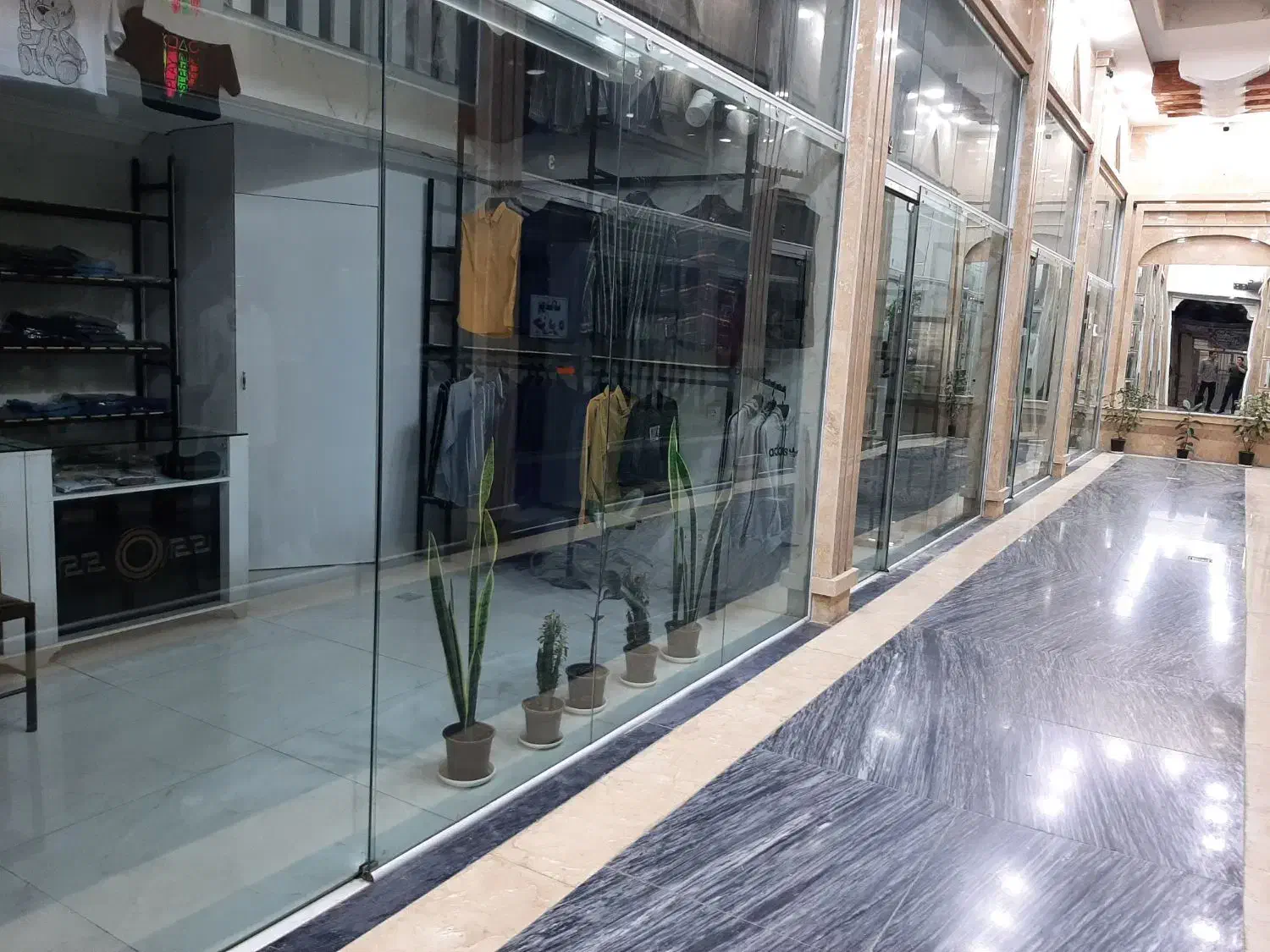 فروش یا معاوضه مغازه با خونه|فروش آپارتمان|محلات, |دیوار