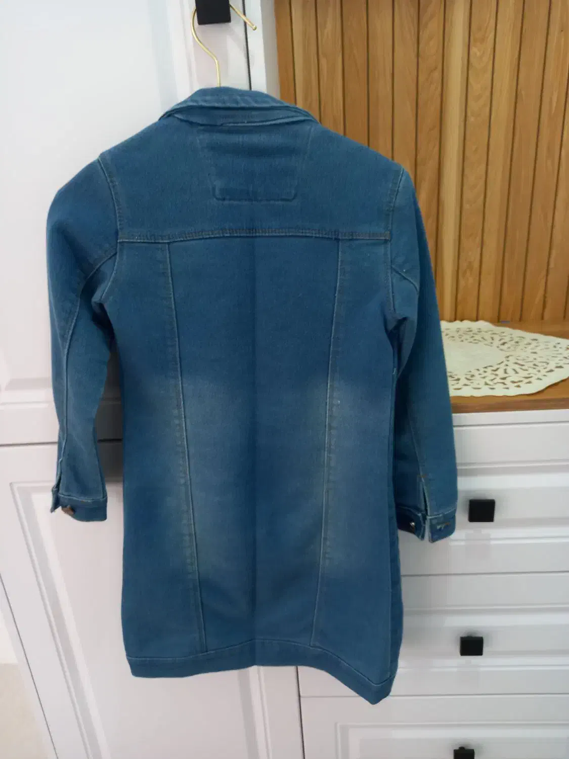 کت جین دخترانه با زیره سفید درحدنونو|کفش و لباس بچه|قزوین, |دیوار