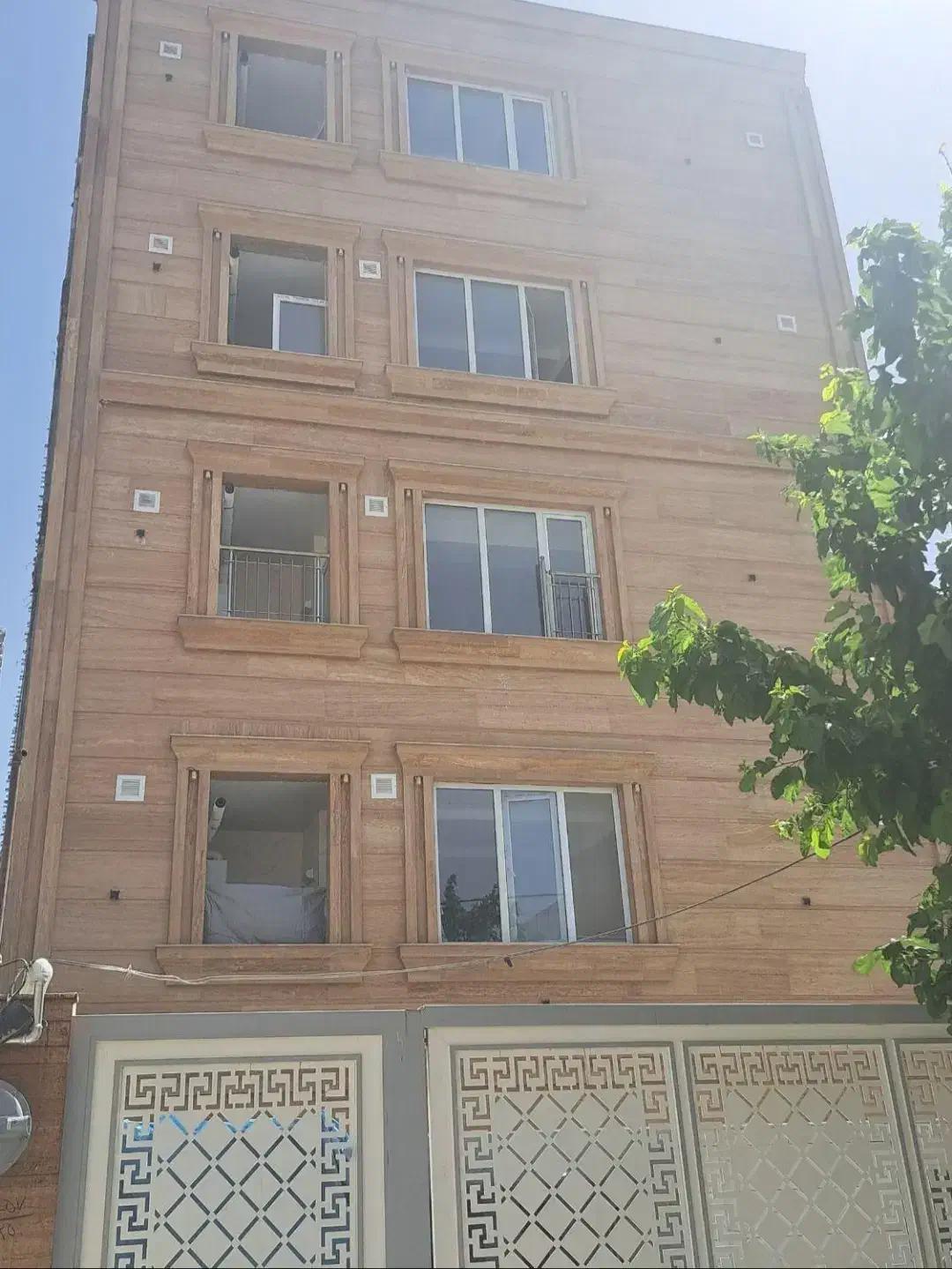 آپارتمان یک خوابه دو خوابه سه خوابه|فروش آپارتمان|شیراز, کوشک میدان|دیوار