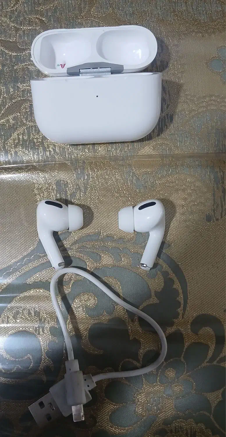 ایرپاد پرو لمسی  با سیم شارژر قیمت ۳۰۰|لوازم جانبی موبایل و تبلت|سبزوار, شهرک ابوذر|دیوار