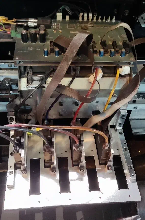 دستگاه های چاپ بنر زار ۳۸۲و برش لیزر co2وسابلیمیشن|ماشین‌آلات صنعتی|همدان, |دیوار