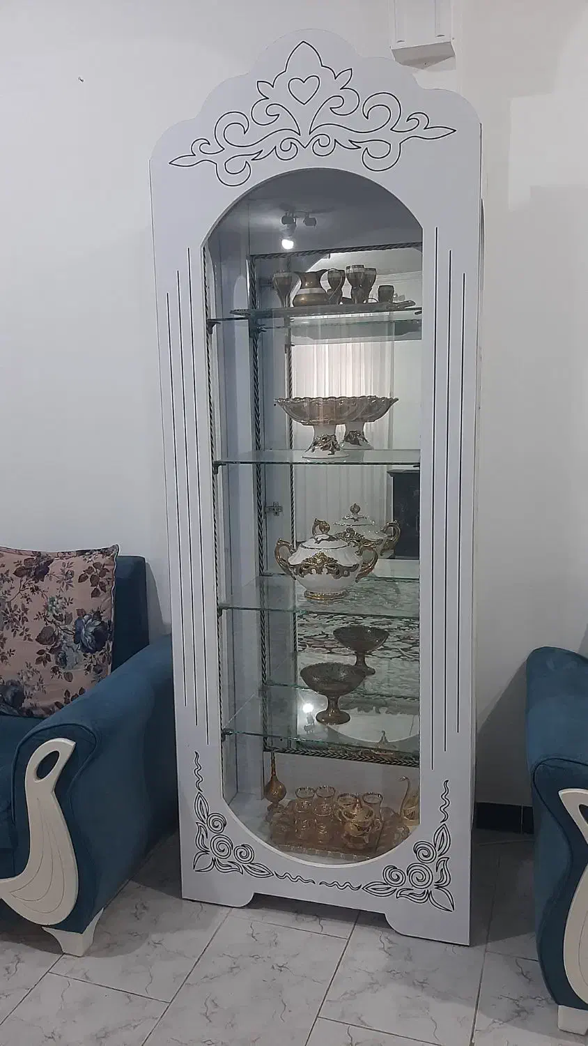 بوفه‌ ( ویترین)|بوفه، ویترین، کنسول|آستانه اشرفیه, |دیوار