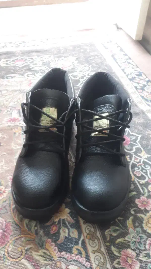 کفش ایمنی سایز۴۲|کیف، کفش، کمربند|امیدیه, |دیوار