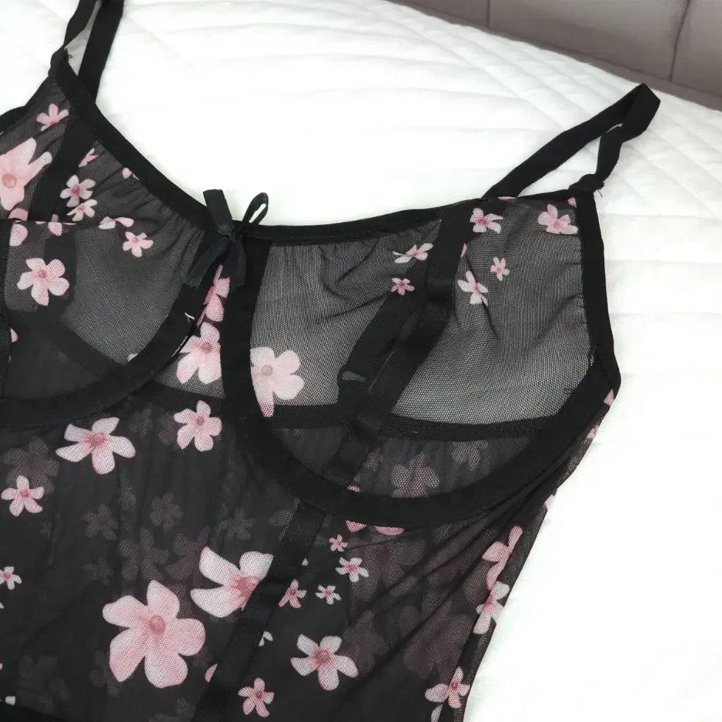 لباس خواب و کاستوم|لباس|قم, چهل درخت|دیوار