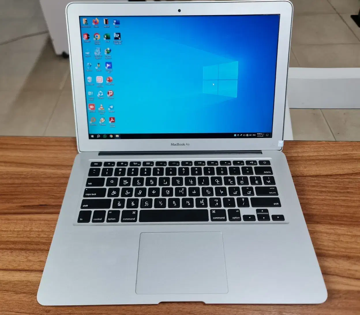 مک بوک ایر ۲۰۱۷ و ۲۰۱۵ فوق اسلیم core i5 ram 8|رایانه همراه|شیراز, فرگاز|دیوار