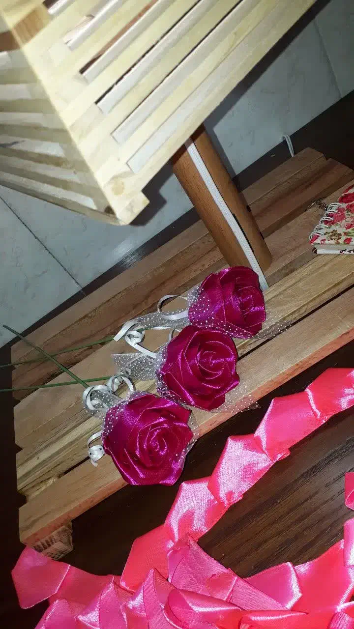 دسته گل|گل مصنوعی|قم, علی آباد سعدگان|دیوار