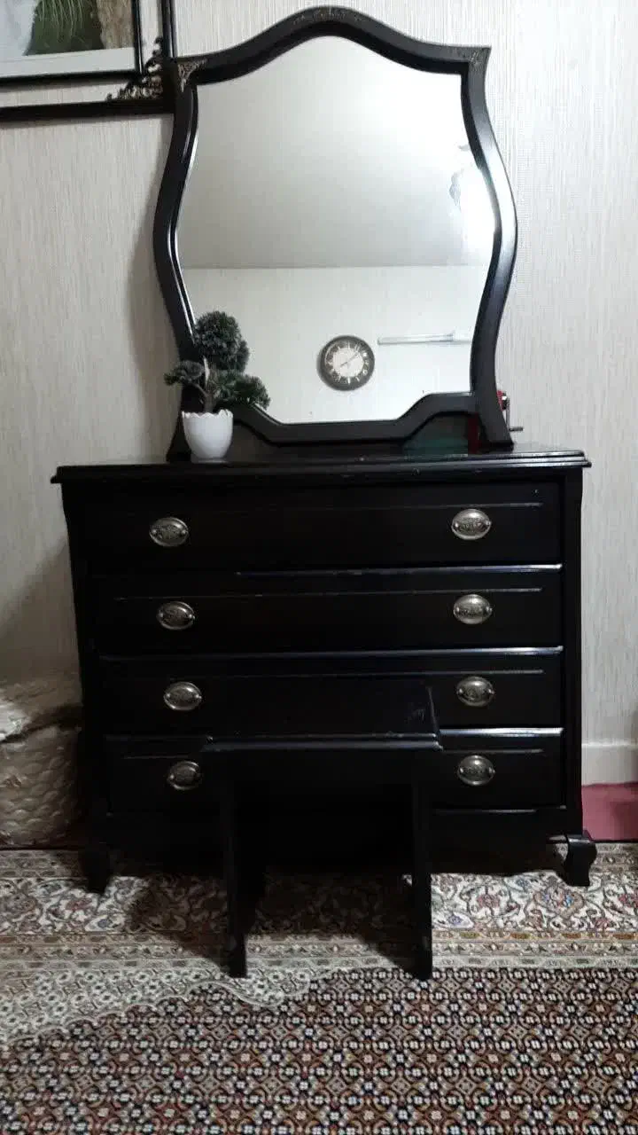 دراور وپاتختی|جاکفشی، کمد، دراور|اراک, |دیوار