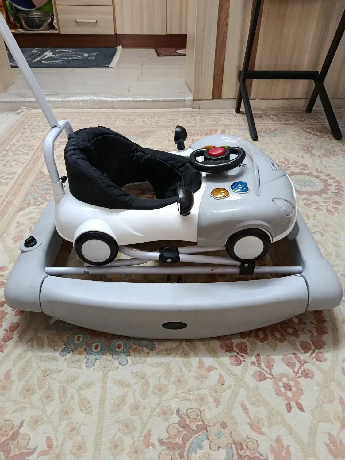 سیسمونی دلیجان و آغوشی و پارک بازی و قصری در حد نو|کالسکه و لوازم جانبی|تهران, باشگاه نفت|دیوار