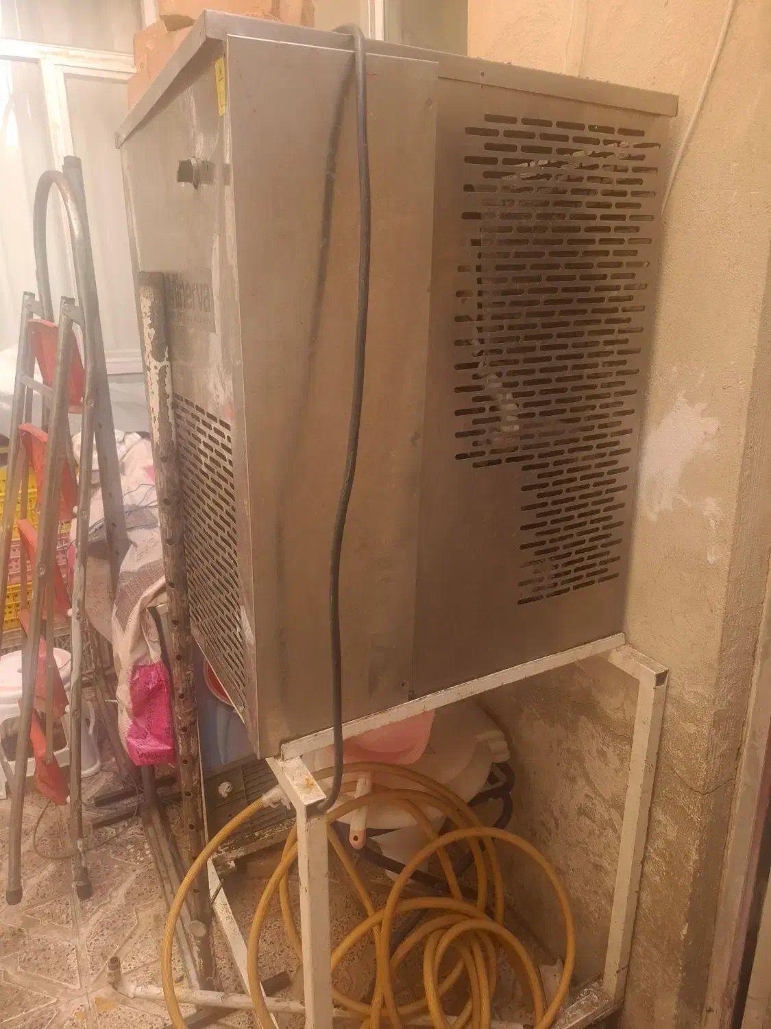 یخ‌ساز|یخچال و فریزر|تبریز, |دیوار